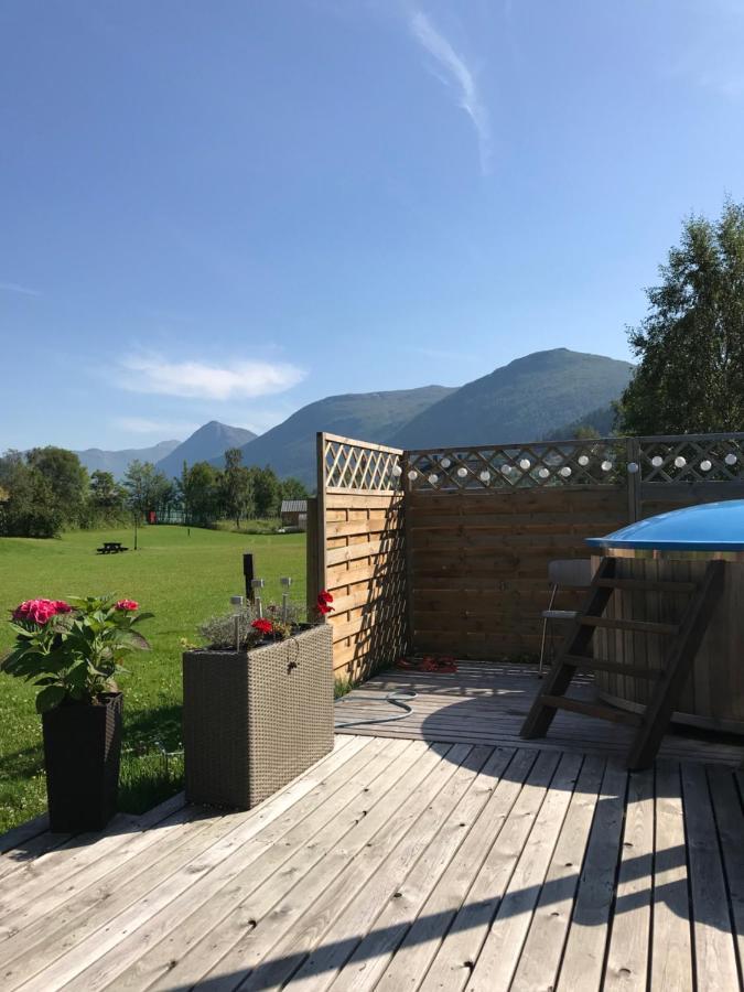 Vistdal Camping Myklebostad  Kültér fotó
