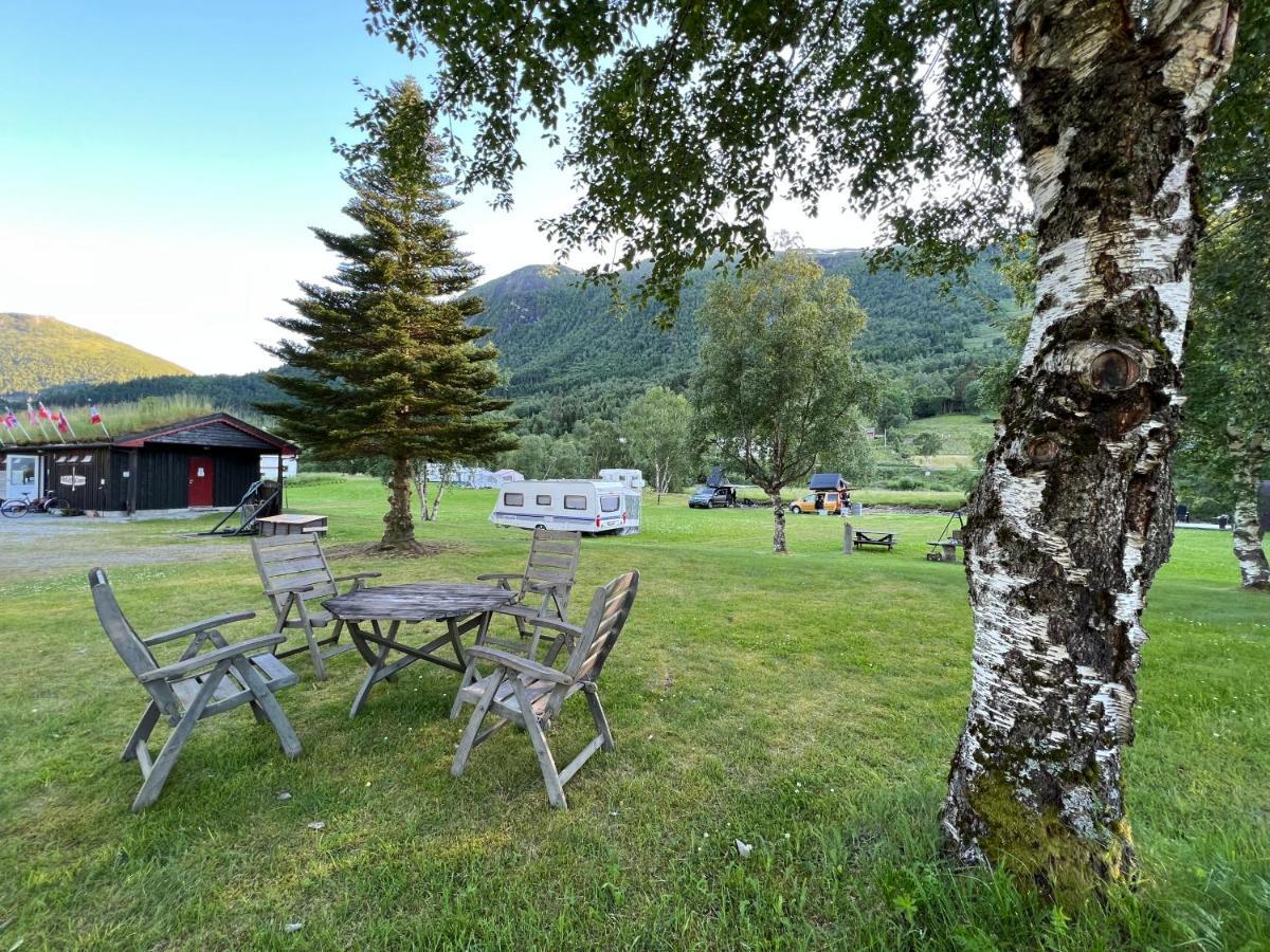Vistdal Camping Myklebostad  Kültér fotó