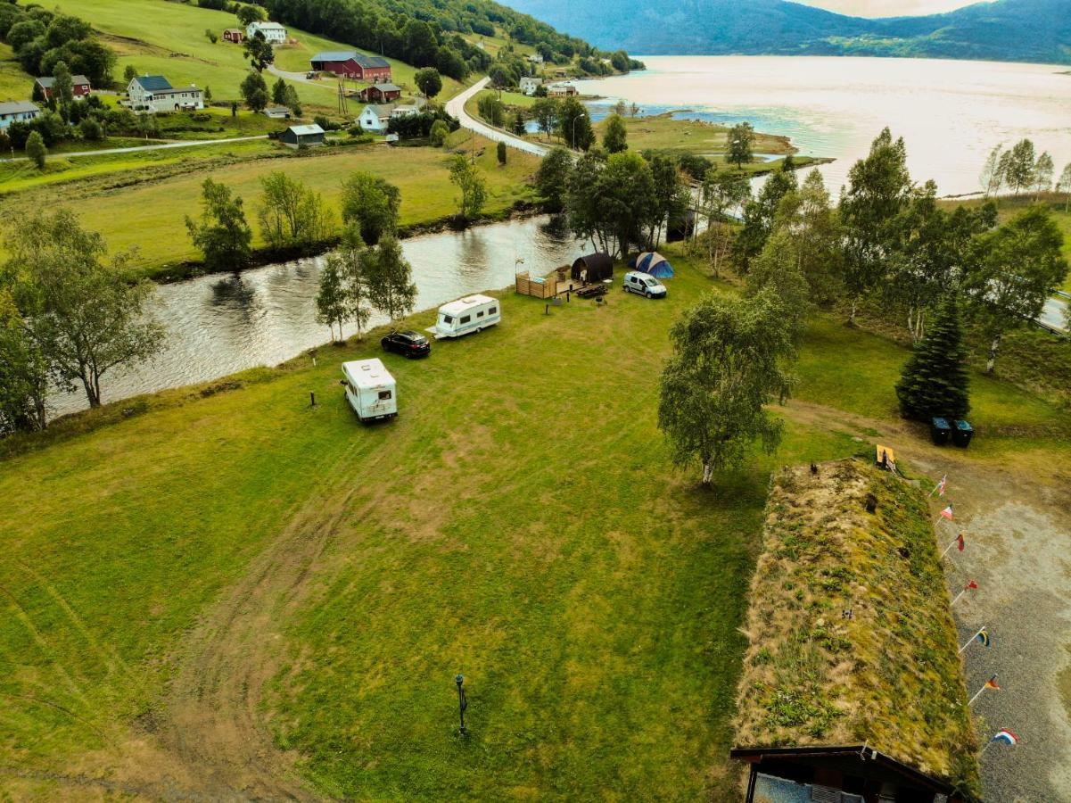 Vistdal Camping Myklebostad  Kültér fotó